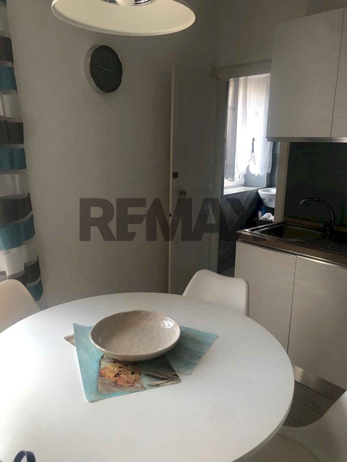 Sala da pranzo - Three-room apartment Via Pollicino
3, Caltagirone - photo 3