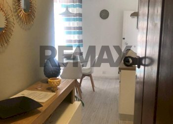 Hall / corridoio - Three-room apartment Via Pollicino
 
3, Caltagirone - photo 1