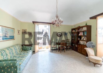 Sala da pranzo - Casa indipendente Via Tommaso Tedeschi
 
5, Catania - foto 17