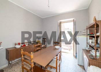 Sala da pranzo - Casa indipendente Via Tommaso Tedeschi
 
5, Catania - foto 19