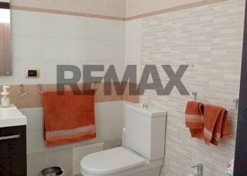 Bagno - Casa indipendente Via Luigi Einaudi
 
10, Biancavilla - foto 9