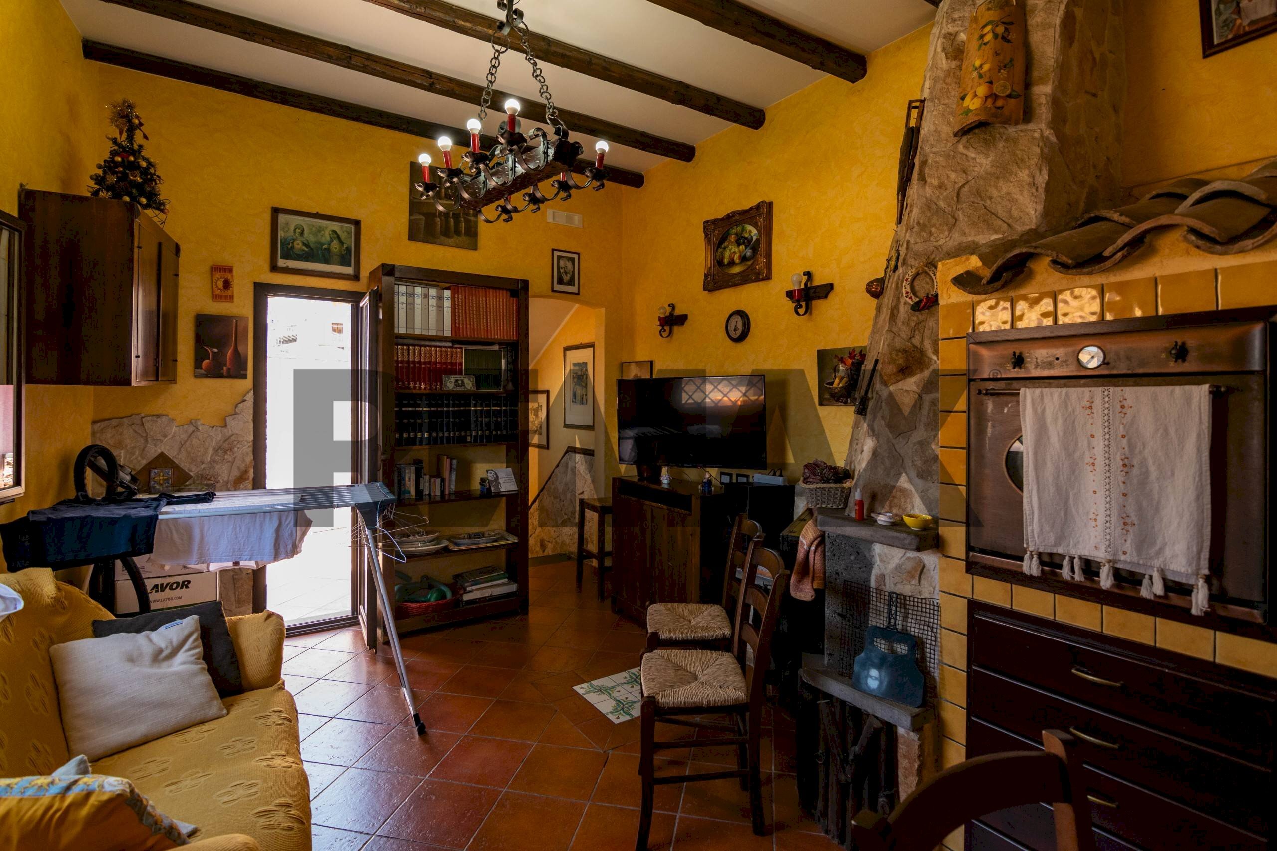 Sala da pranzo - Independent house Via Libertina
 
8, Acireale - photo 1