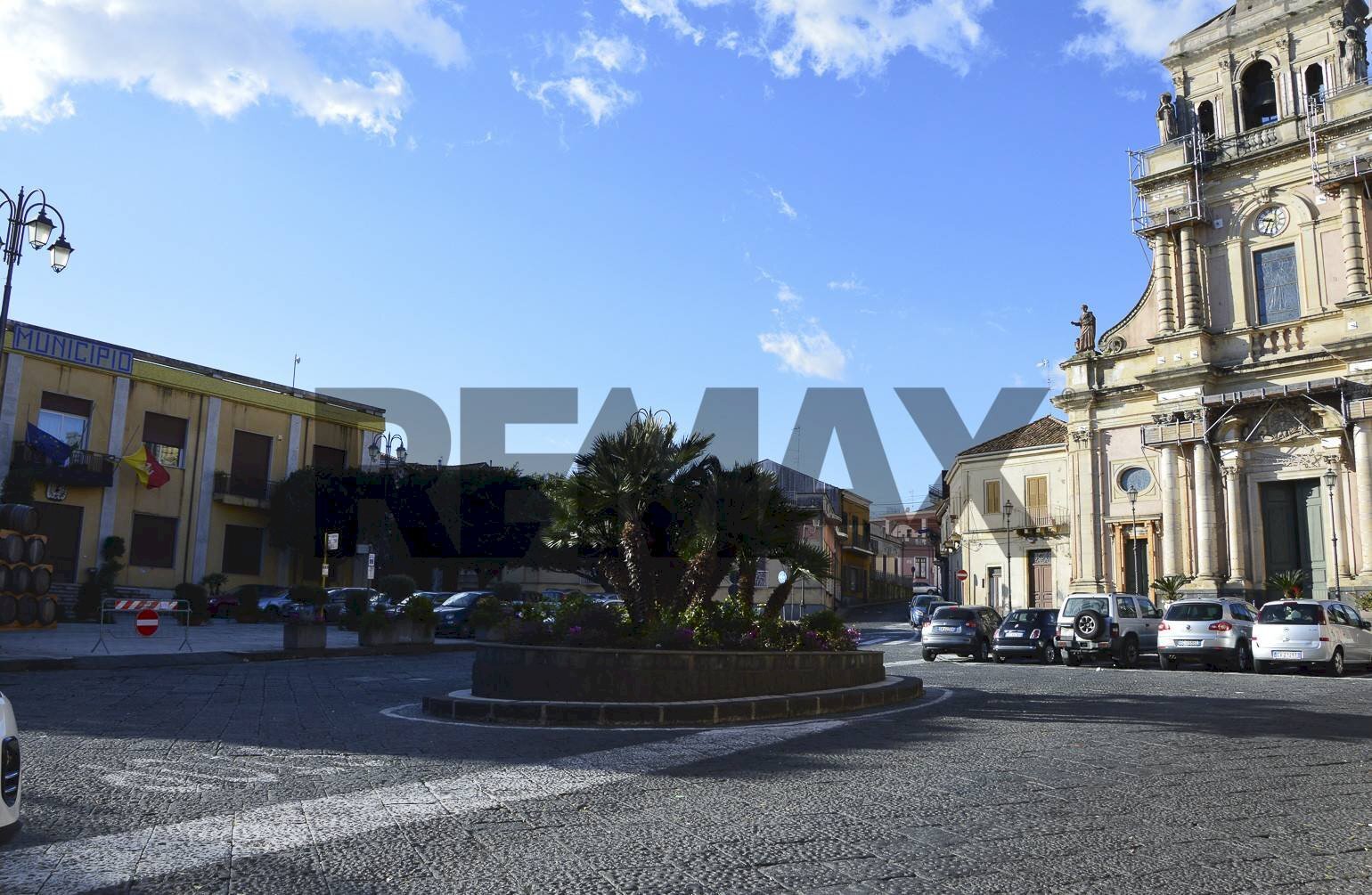 Edificio all\'aperto - Shop Via Giuseppe Mazzini
5/7, Santa Venerina - photo 2