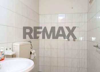 Bagno - Shop Via Giuseppe Mazzini
5/7, Santa Venerina - photo 15