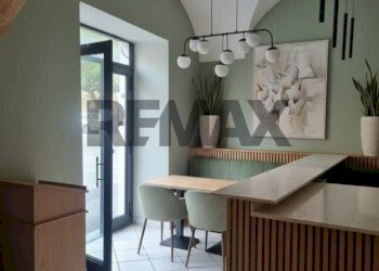 Sala da pranzo - Quadrilocale Via Ospedale Vecchio
 
2, Catania - foto 6