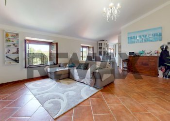 Soggiorno - Appartamento Via Cavallini
 
1, Camaiore - foto 1