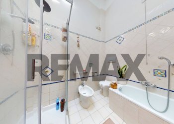 Bagno - Appartamento Via Cavallini
 
1, Camaiore - foto 8