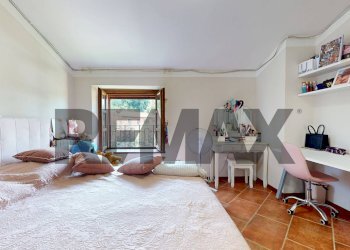 Camera / camera da letto - Appartamento Via Cavallini
 
1, Camaiore - foto 9