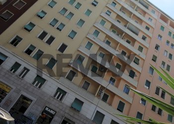 Edificio all\'aperto - Bilocale Piazza Ragusa
42, Roma - foto 19