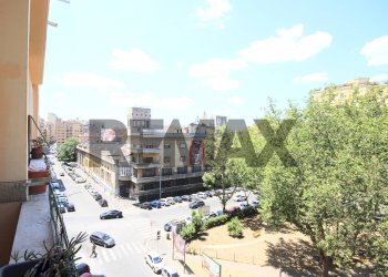 Edificio all\'aperto - Bilocale Piazza Ragusa
42, Roma - foto 24