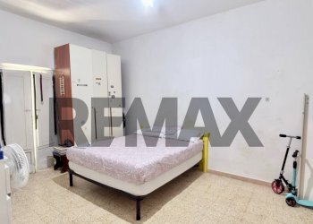 Camera / camera da letto - Four-room apartment Via Ridolfi
 
96, Empoli - photo 14