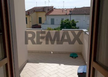 Terrazza - Two-room apartment Via Avogadro
 
26, Empoli - photo 10