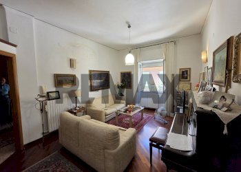 Soggiorno - Trilocale via Luigi Liguori
7, Salerno - foto 16