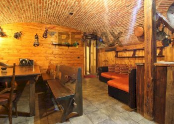Sala da pranzo - Semi-detached house Via Caviglione
 
59, Pont-Canavese - photo 3
