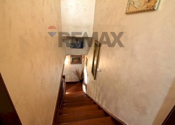 Scale - Semi-detached house Via Caviglione
 
59, Pont-Canavese - photo 31