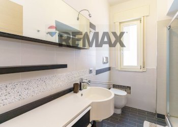 Bagno - Bilocale via Laghini
 
251, Giardini-Naxos - foto 9