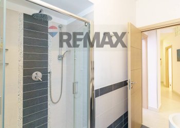 Bagno - Bilocale via Laghini
 
251, Giardini-Naxos - foto 11
