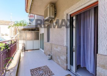 Balcone - Bilocale via Laghini
 
251, Giardini-Naxos - foto 20