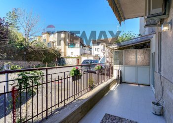 Balcone - Bilocale via Laghini
 
251, Giardini-Naxos - foto 21