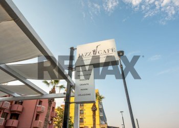 Edificio all\'aperto - Commercial Activity via lungo mare
86, Sant'Alessio Siculo - photo 5