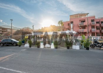 Edificio all\'aperto - Commercial Activity via lungo mare
86, Sant'Alessio Siculo - photo 13