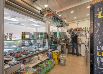 Dispensa di stoccaggio - Commercial Activity via lungo mare
86, Sant'Alessio Siculo - photo 18
