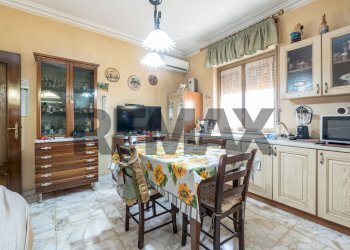 Cucina - Quadrilocale Via Carrubella
 
10 A, Catania - foto 10