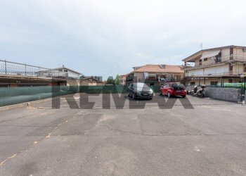 Edificio all\'aperto - Quadrilocale Via Carrubella
 
10 A, Catania - foto 22