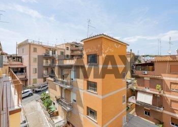 Edificio all\'aperto - Trilocale Via Di Vigna Consorti
32, Roma - foto 42