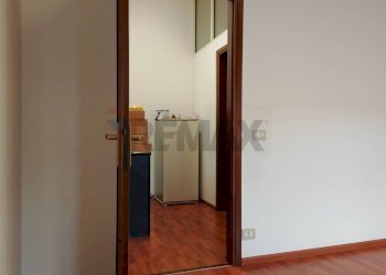 Stanza vuota - Office Piazza Marconi
3/A, Sant'Agata Li Battiati - photo 7