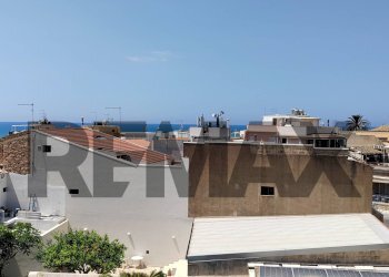 Edificio all\'aperto - Independent house via Tunisi
 
7, Ragusa - photo 2
