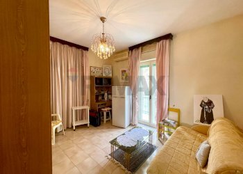 Soggiorno - Three-room apartment via Rimembranze
 
70, Mineo - photo 26