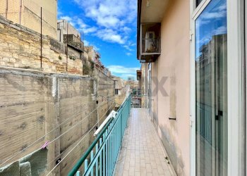 Balcone - Three-room apartment via Rimembranze
 
70, Mineo - photo 27