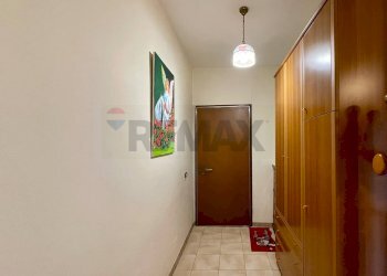 Hall / corridoio - Three-room apartment via Rimembranze
 
70, Mineo - photo 42