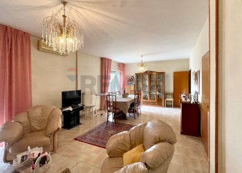 Sala da pranzo - Three-room apartment via Rimembranze
 
70, Mineo - photo 48