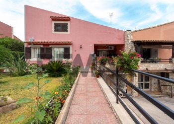 Casa all\'aperto - Terraced Villa via sternazza
 
11, Augusta - photo 22