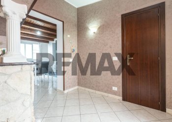 Hall / corridoio - Terraced Villa via sternazza
 
11, Augusta - photo 47