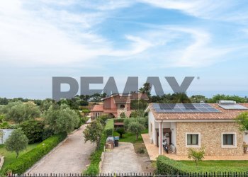 Casa all\'aperto - Terraced Villa via sternazza
 
11, Augusta - photo 52