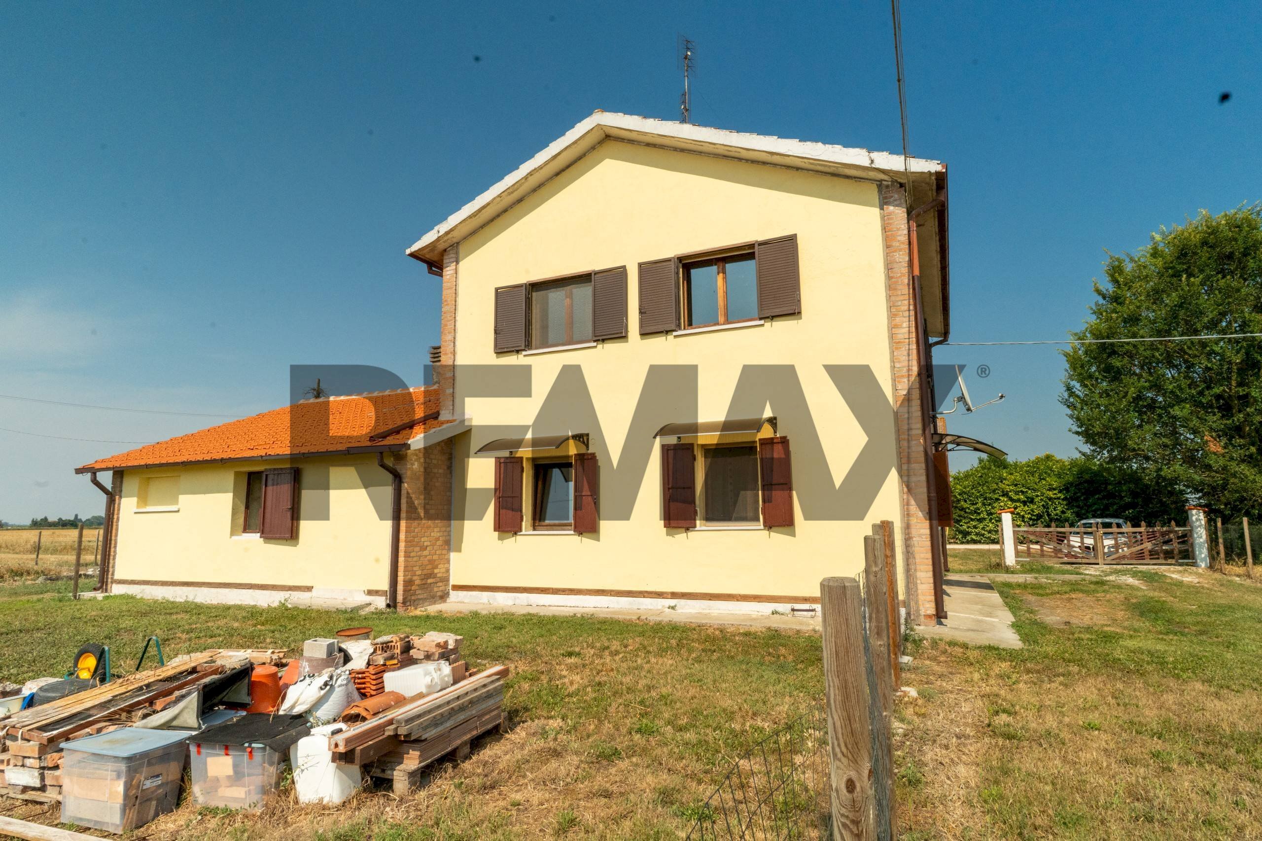 Casa all\'aperto - Casa indipendente Via Seminato
 
23, Copparo - foto 1