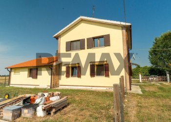 Casa all\'aperto - Casa indipendente Via Seminato
 
23, Copparo - foto 1