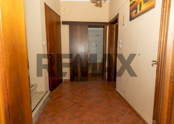 Hall / corridoio - Casa indipendente Via Seminato
 
23, Copparo - foto 14
