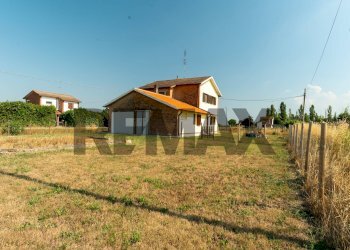 Casa all\'aperto - Casa indipendente Via Seminato
 
23, Copparo - foto 36