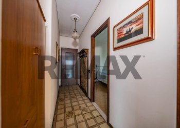 Hall / corridoio - Apartment Via  Verga
 
2, Mirandola - photo 22
