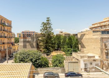 Edificio all\'aperto - Attico via bignami
 
6a, Siracusa - foto 17