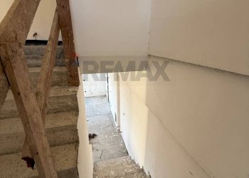 Scale - Casa indipendente Strada provinciale 4
 
7, Tovo San Giacomo - foto 46