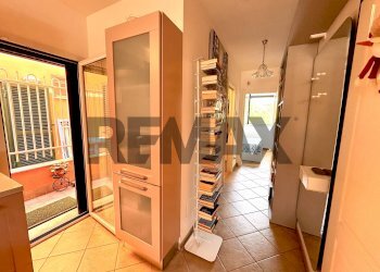 Hall / corridoio - Two-room apartment Via Emanuele Fava
 
2, Savona - photo 10