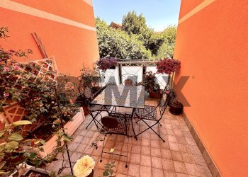 Terrazza - Two-room apartment Via Emanuele Fava
 
2, Savona - photo 19