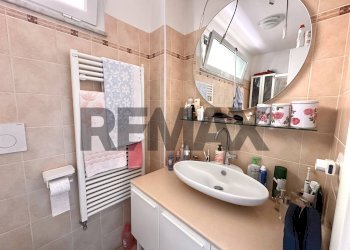 Bagno - Two-room apartment Via Emanuele Fava
 
2, Savona - photo 21