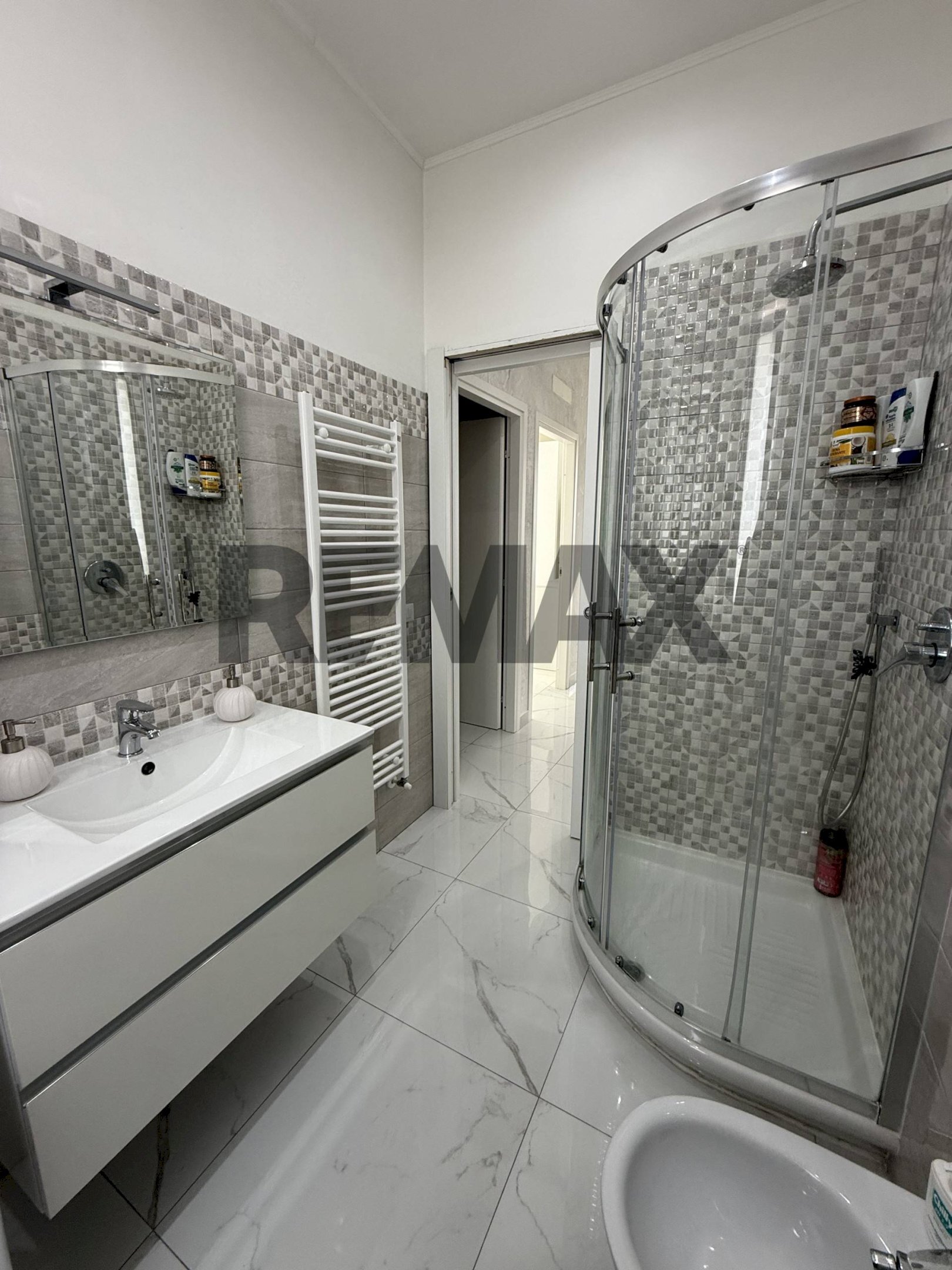 Bagno - Three-room apartment Via Giacomo Matteotti
 
21, Altare - photo 1