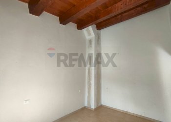 Stanza vuota - Independent house Via Cerreto
 
36, Acciano - photo 9